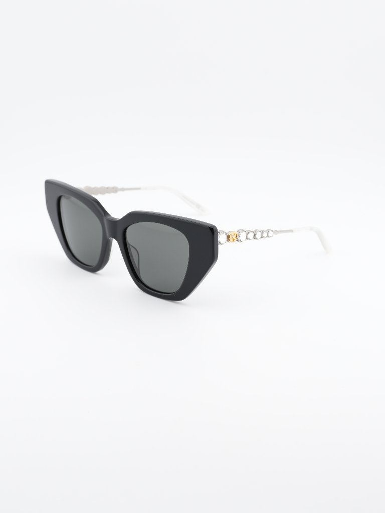 Gucci Gg0641s 001sunglasses Black Cat Eye Frame, Grey Lenses
